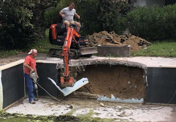 Rénovation d'une piscine DesJoyaux